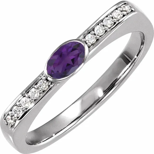 14K Gold Oval Amethyst and Diamond Accented Ring