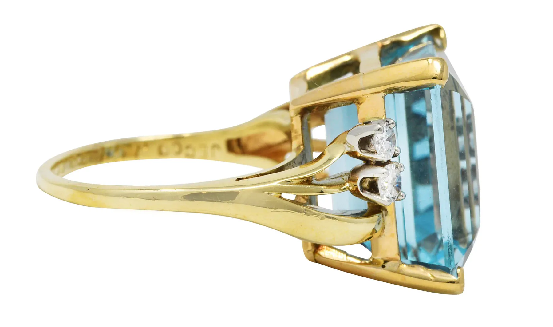 1940'S J.E. CALDWELL RETRO 10.15 AQUAMARINE DIAMOND 14 KARAT TWO-TONE COCKTAIL RING