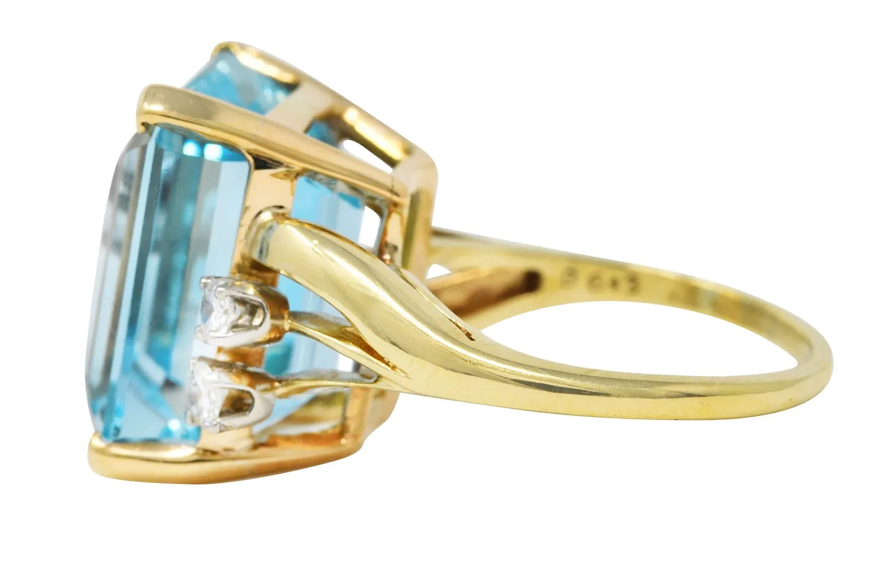 1940'S J.E. CALDWELL RETRO 10.15 AQUAMARINE DIAMOND 14 KARAT TWO-TONE COCKTAIL RING