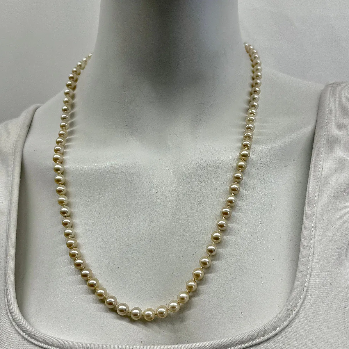 24" Freshwater Pearl  Necklace  with 14K Gold Clasp