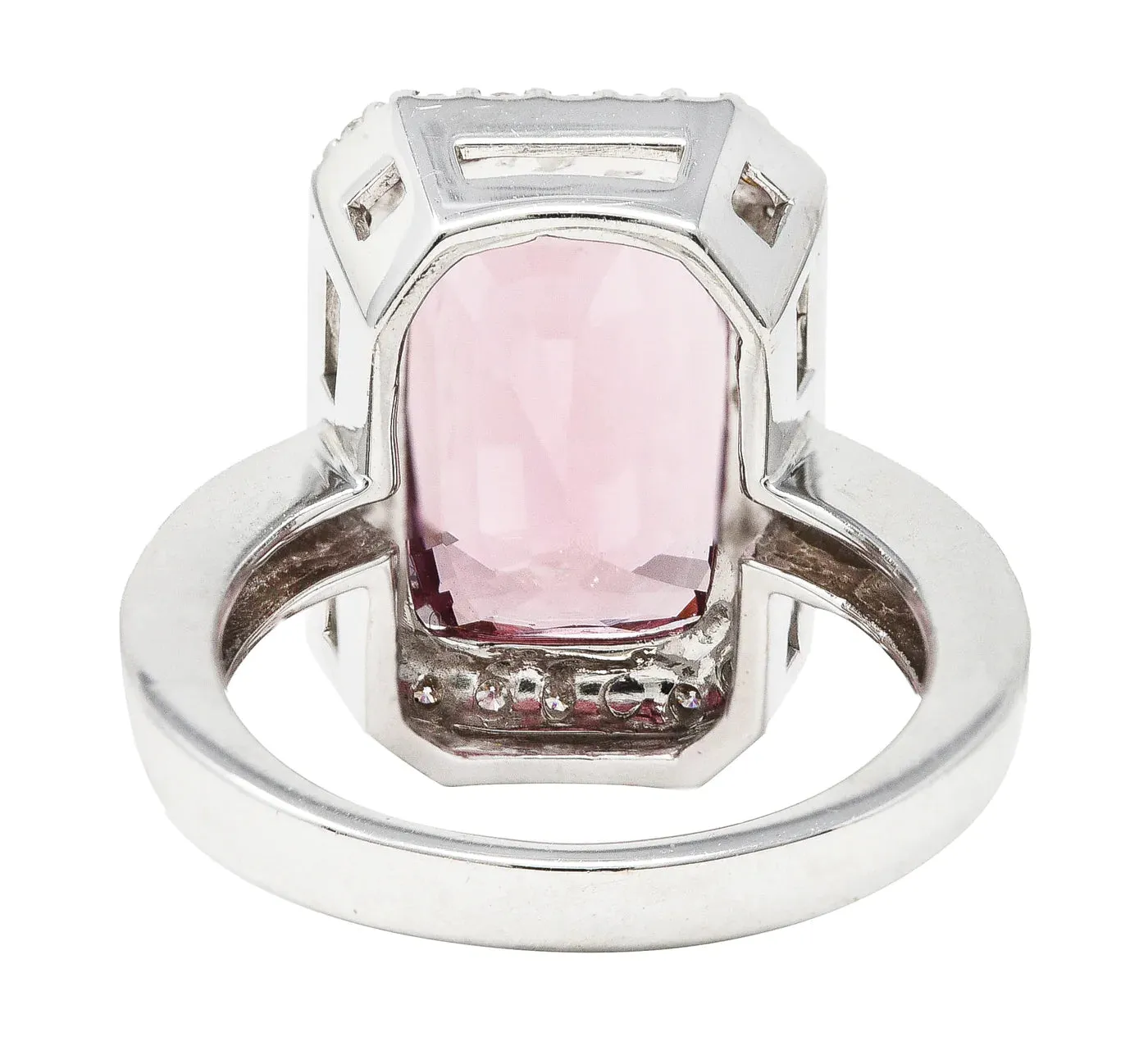 6.52 CTW CUSHION CUT SPINEL DIAMOND 18 KARAT WHITE GOLD HALO COCKTAIL RING