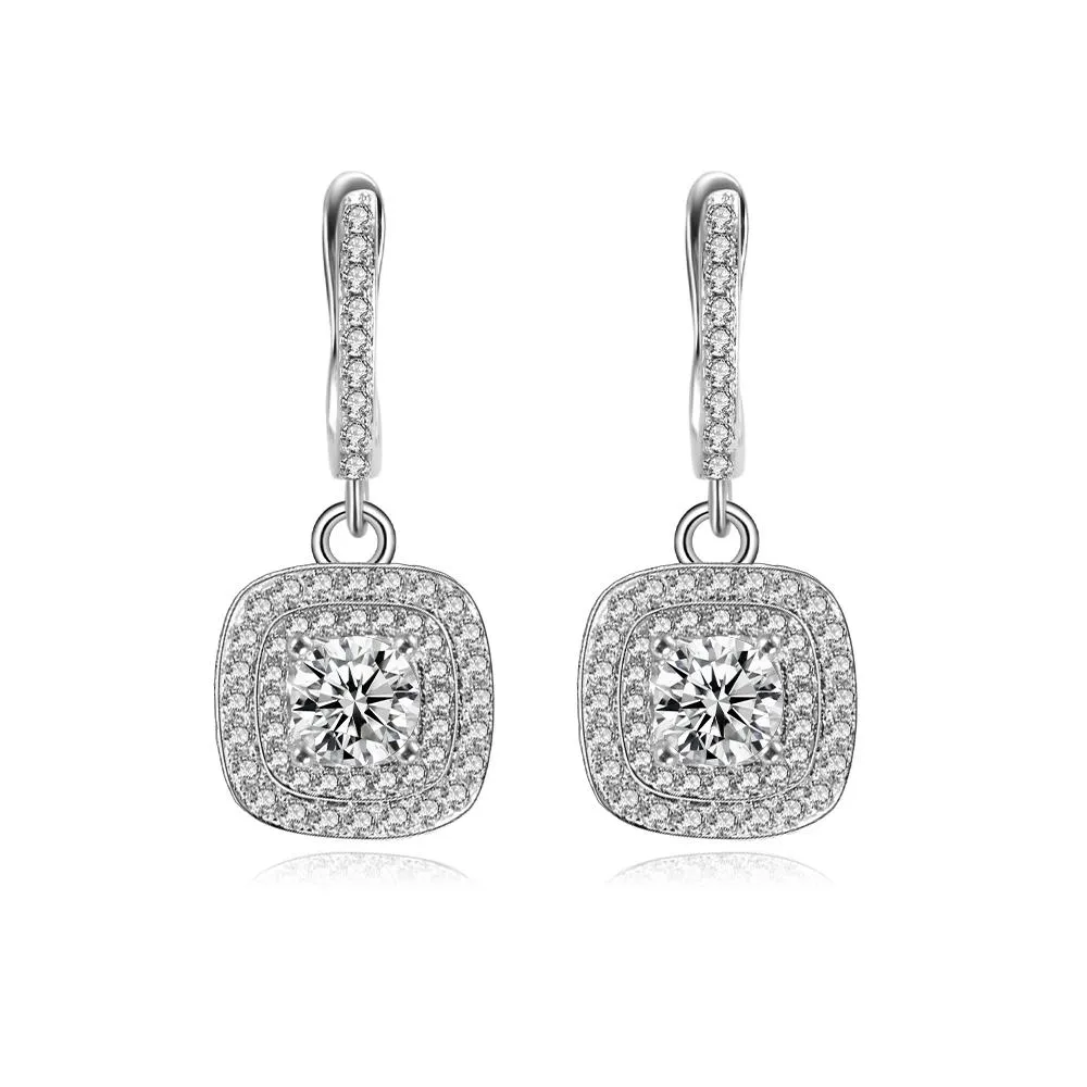 Almost Famous 2.50 Carats Huggie Earrings
