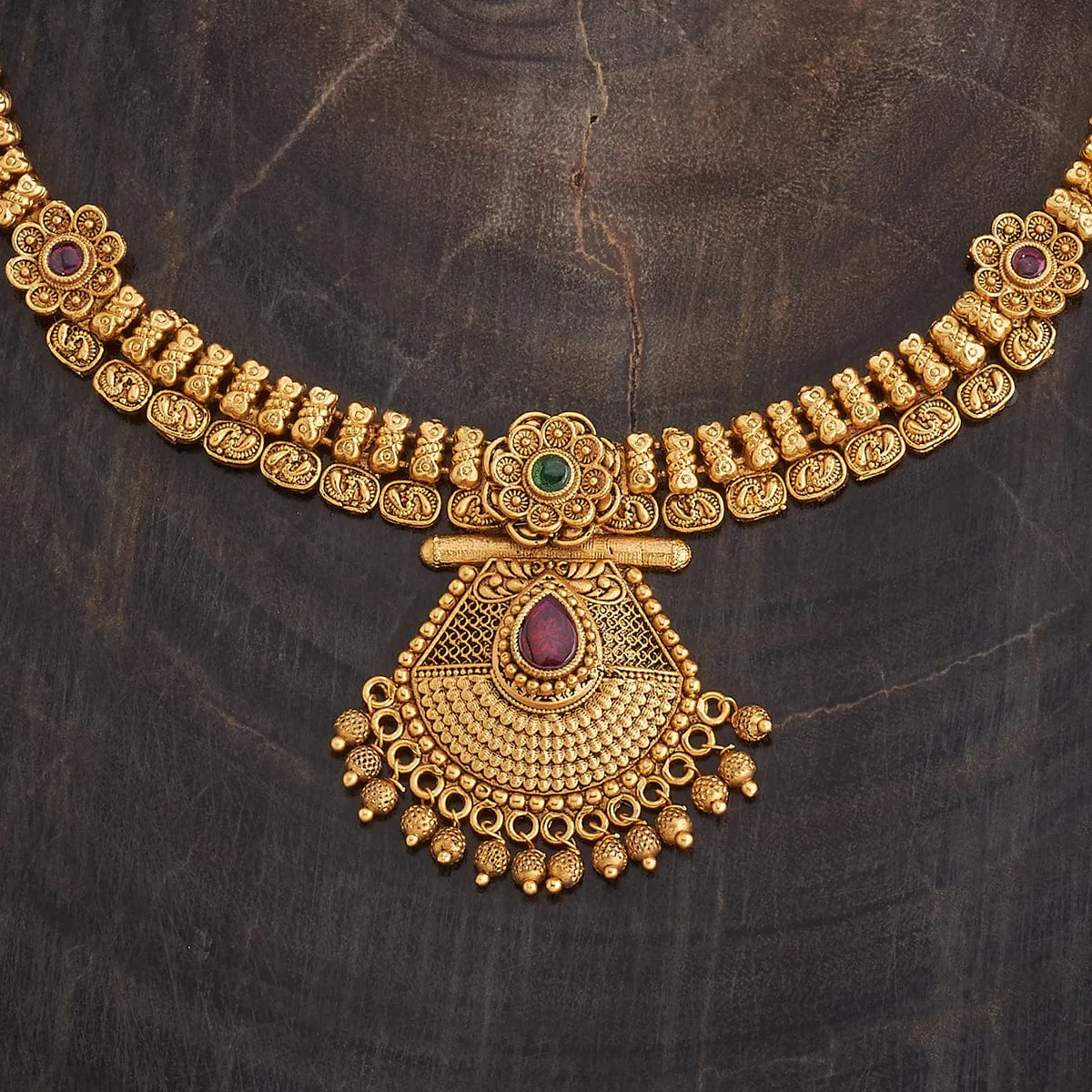 Antique Necklace 177774