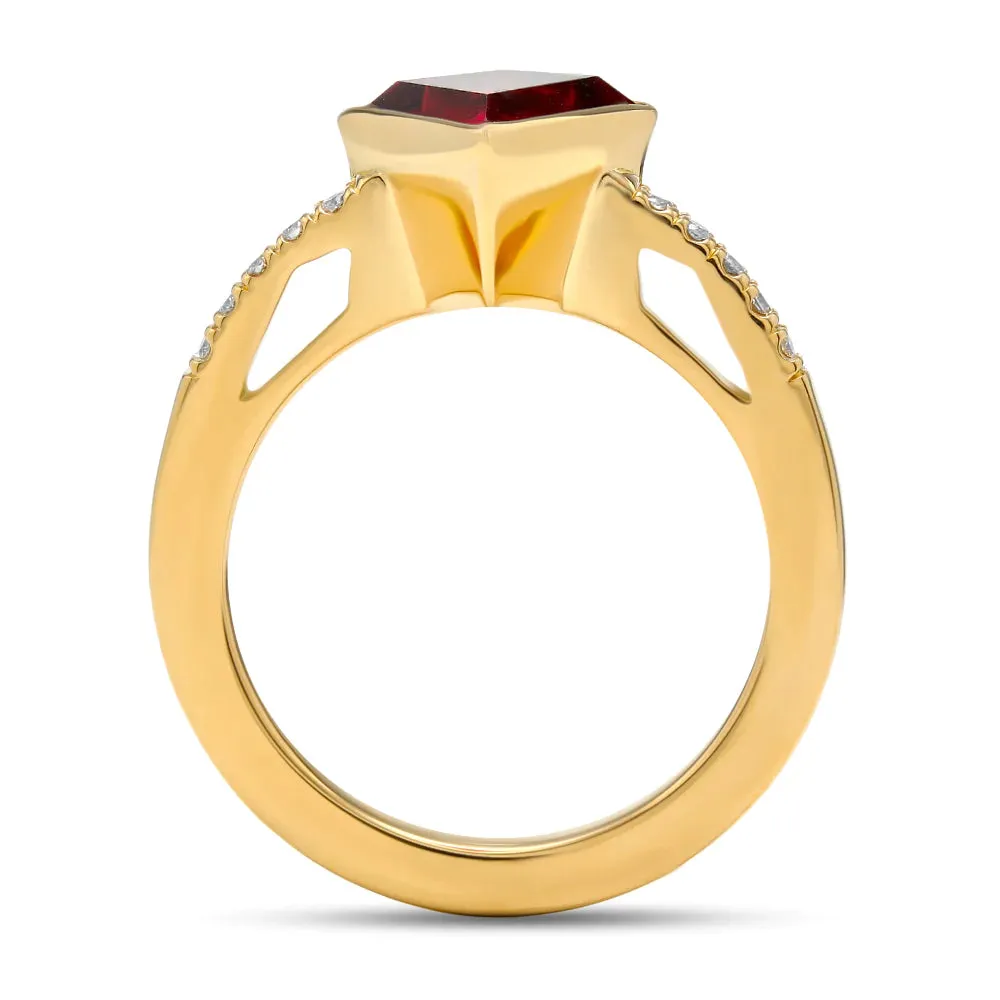 Bezeled Kite Rubellite Ring