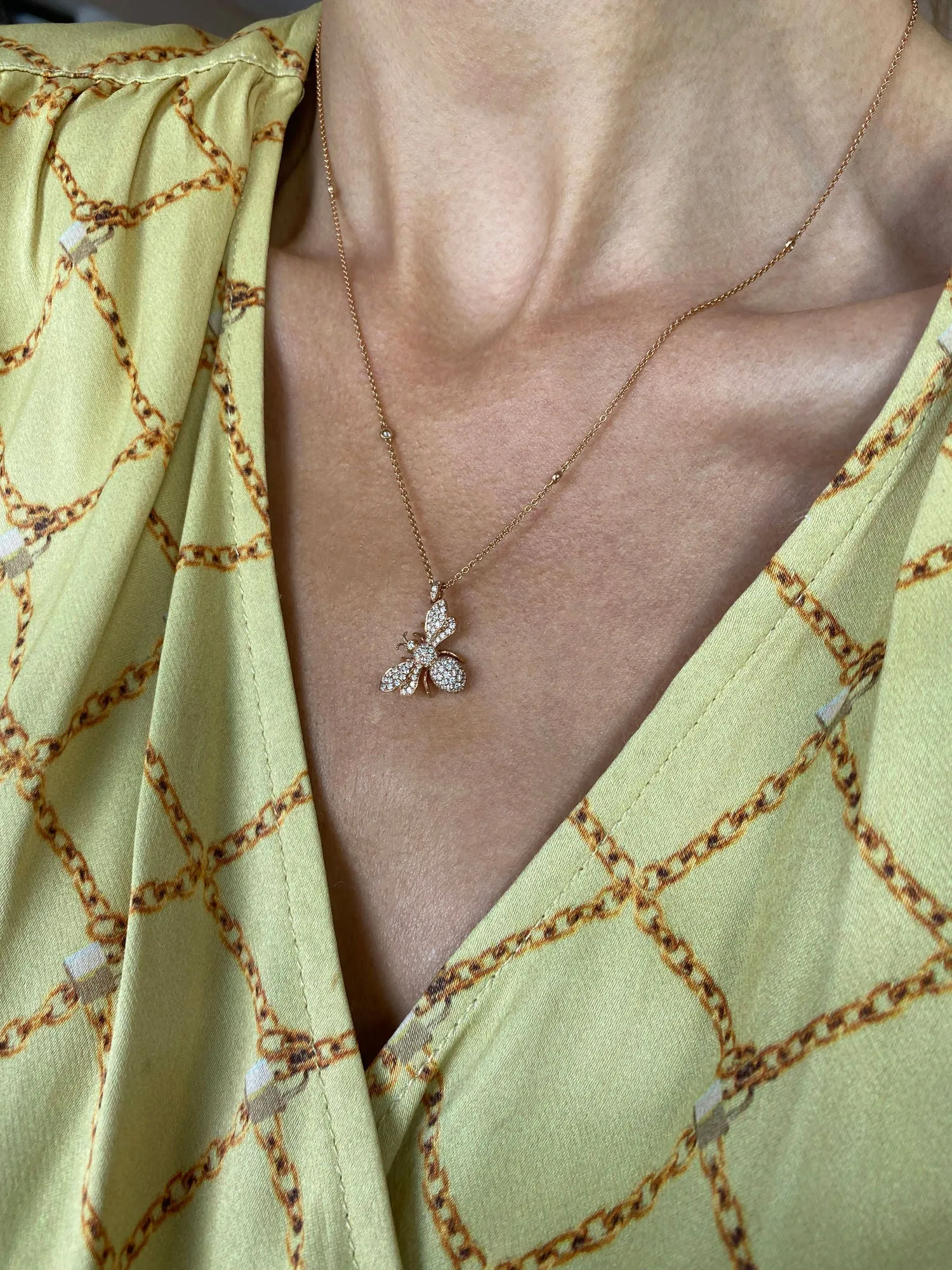 Busy Bee Dream 18K Gold, Rosegold or Whitegold Necklace w. Diamonds