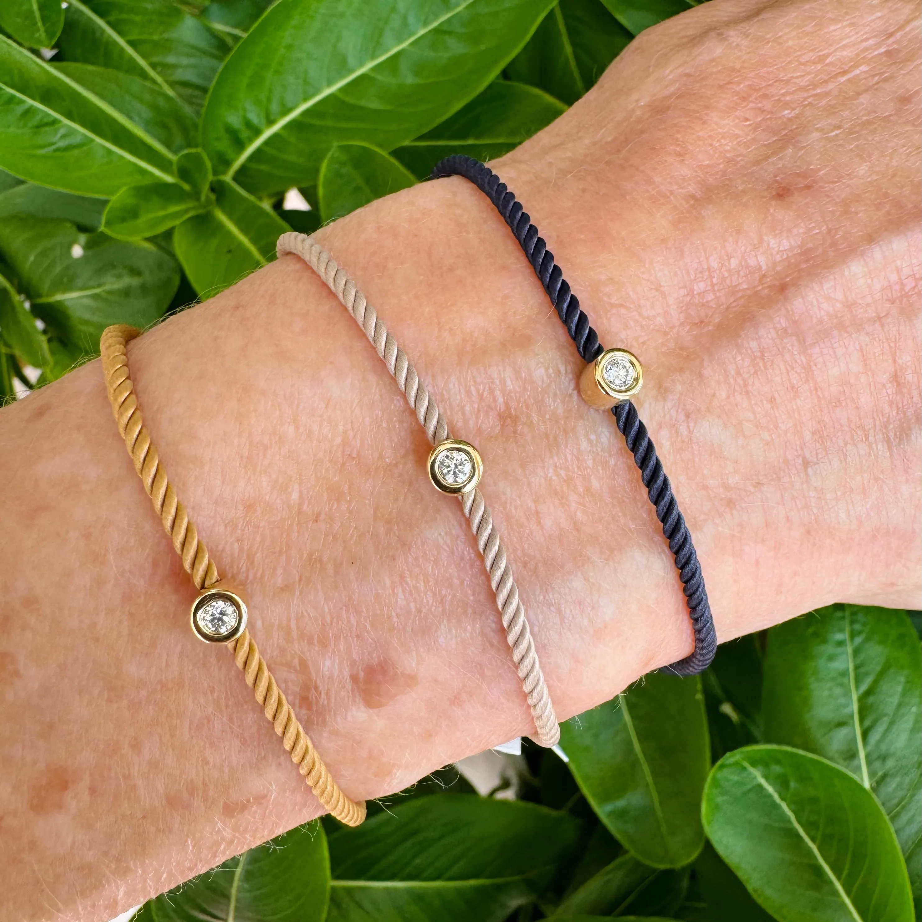 Diamond Pillow Cord Bracelet / Midnight