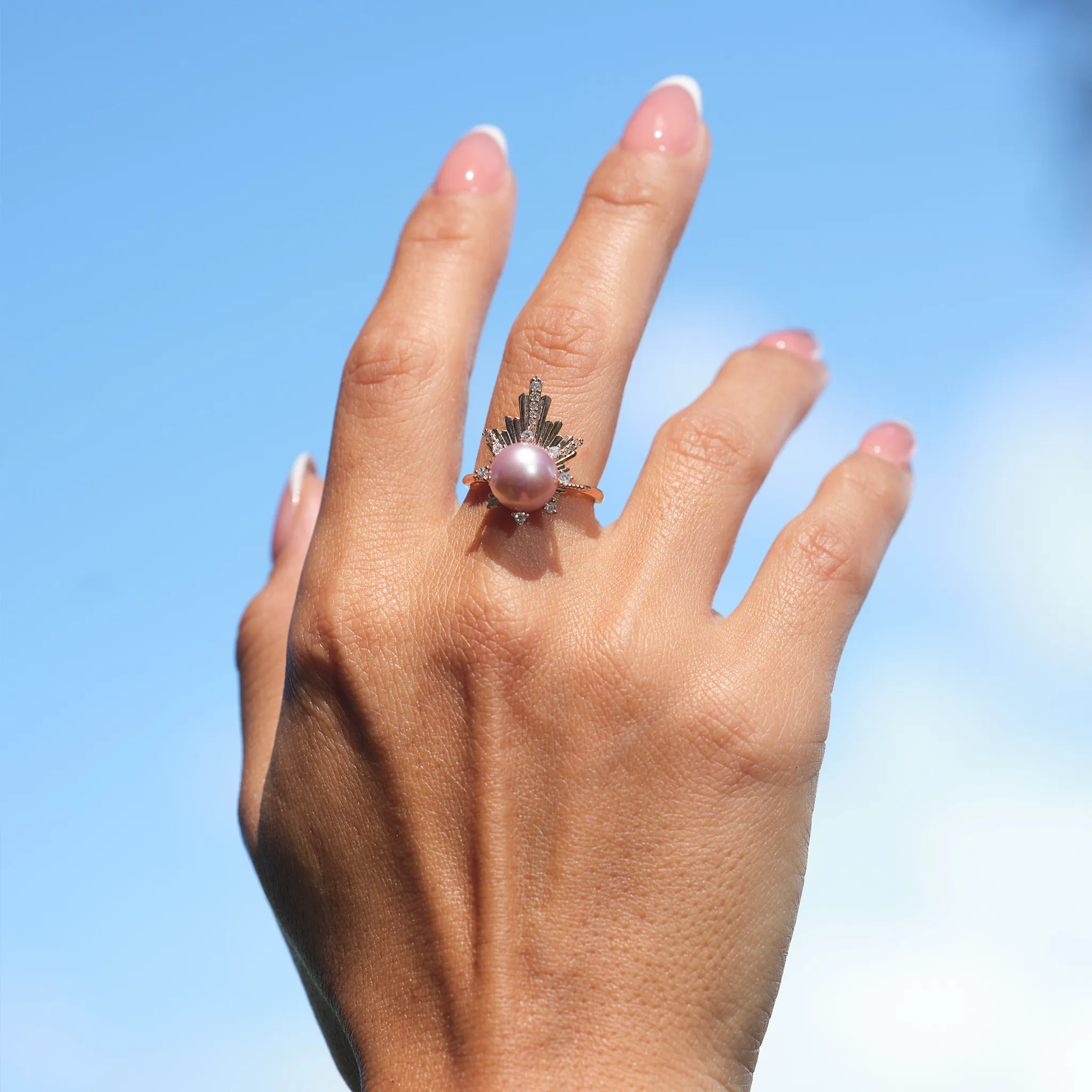 E Ho???la Lavender Freshwater Pearl Ring in Rose Gold with Diamonds - 21mm