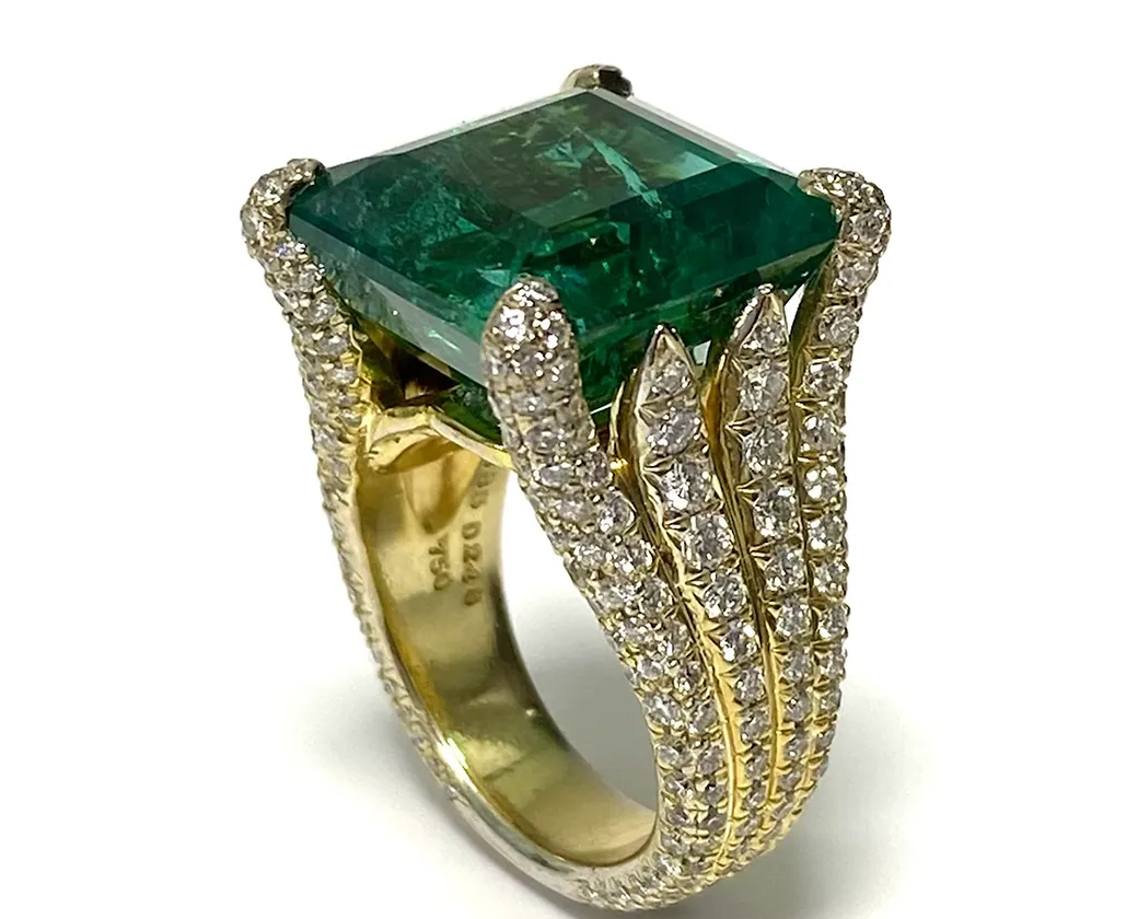 EMERALD RING 14.95