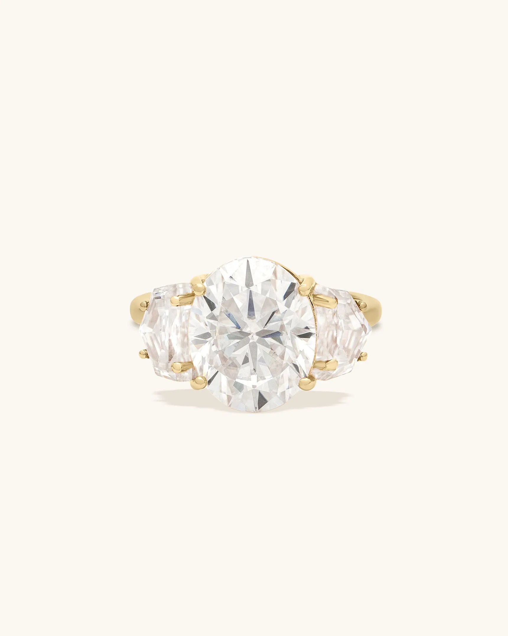Epaulette Bold Ring