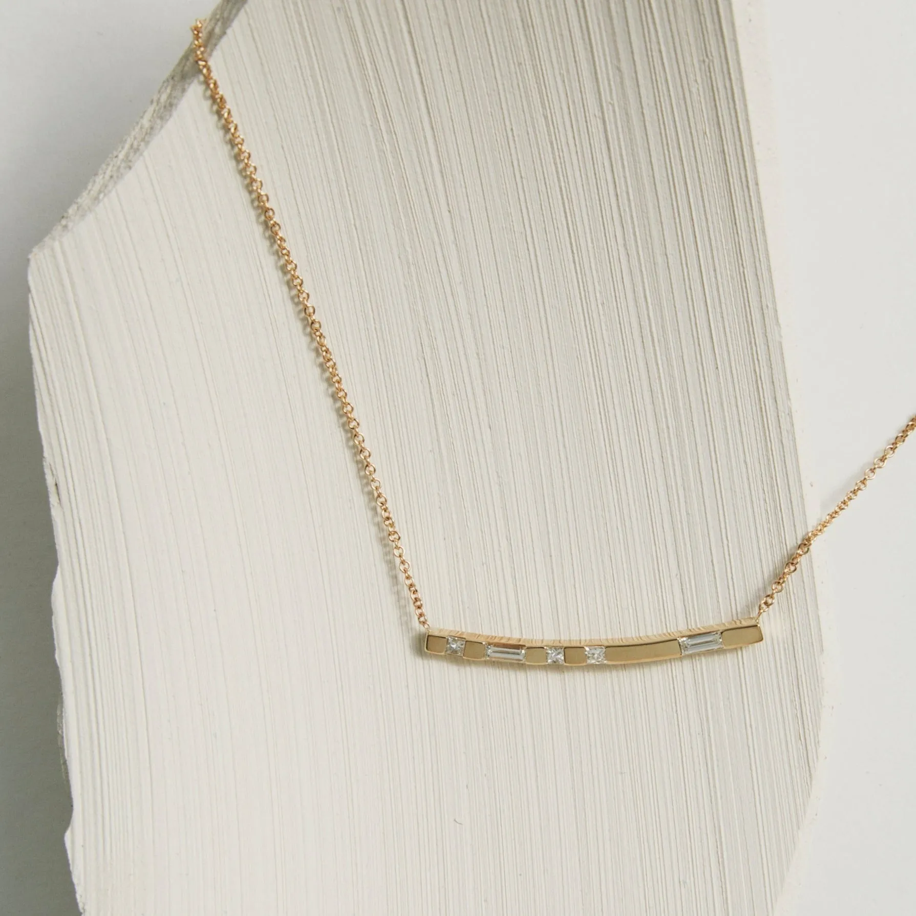 Erdo Necklace