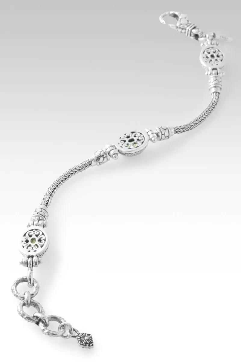 Everlasting Joy Bracelet? in Peridot