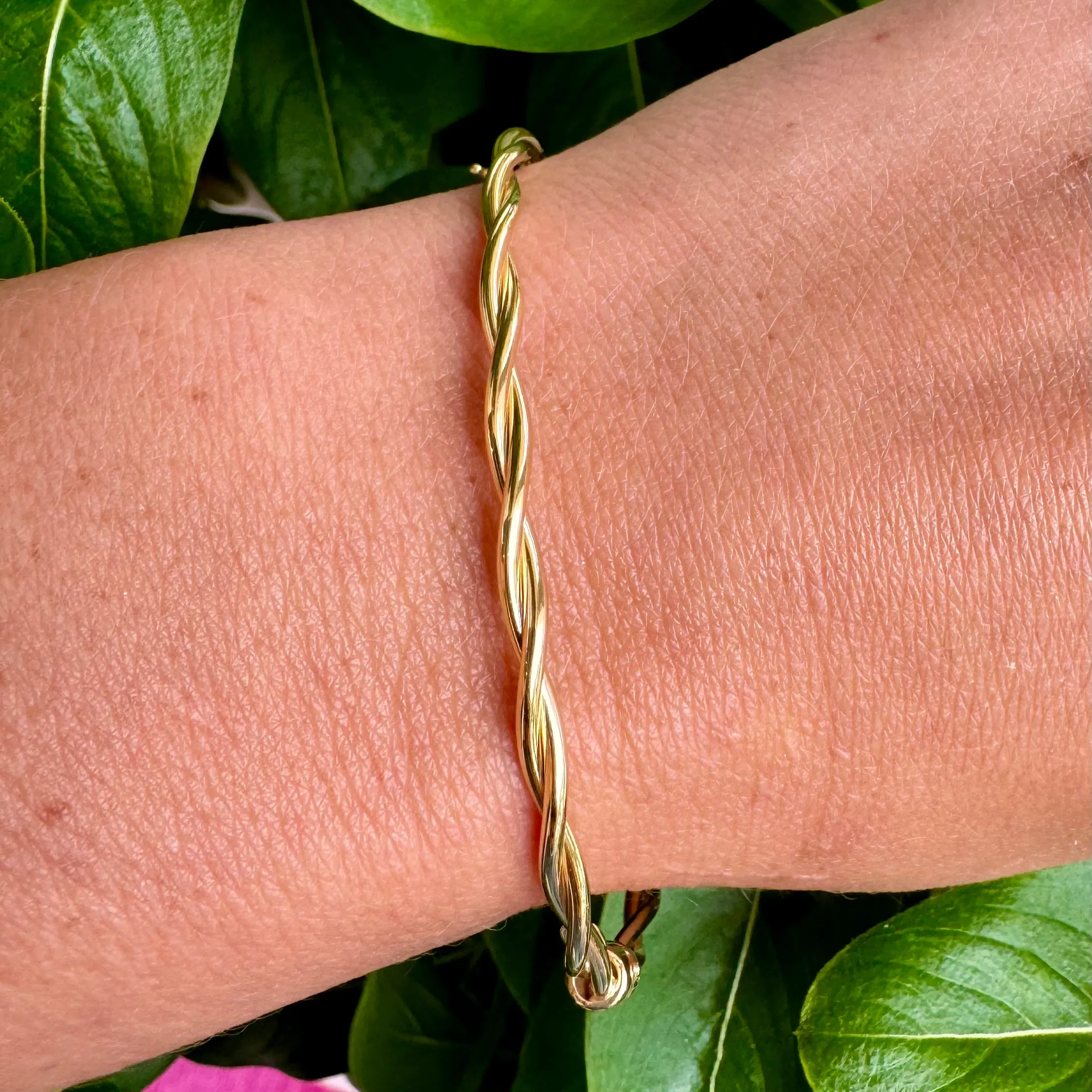 Flexi Twist Bangle