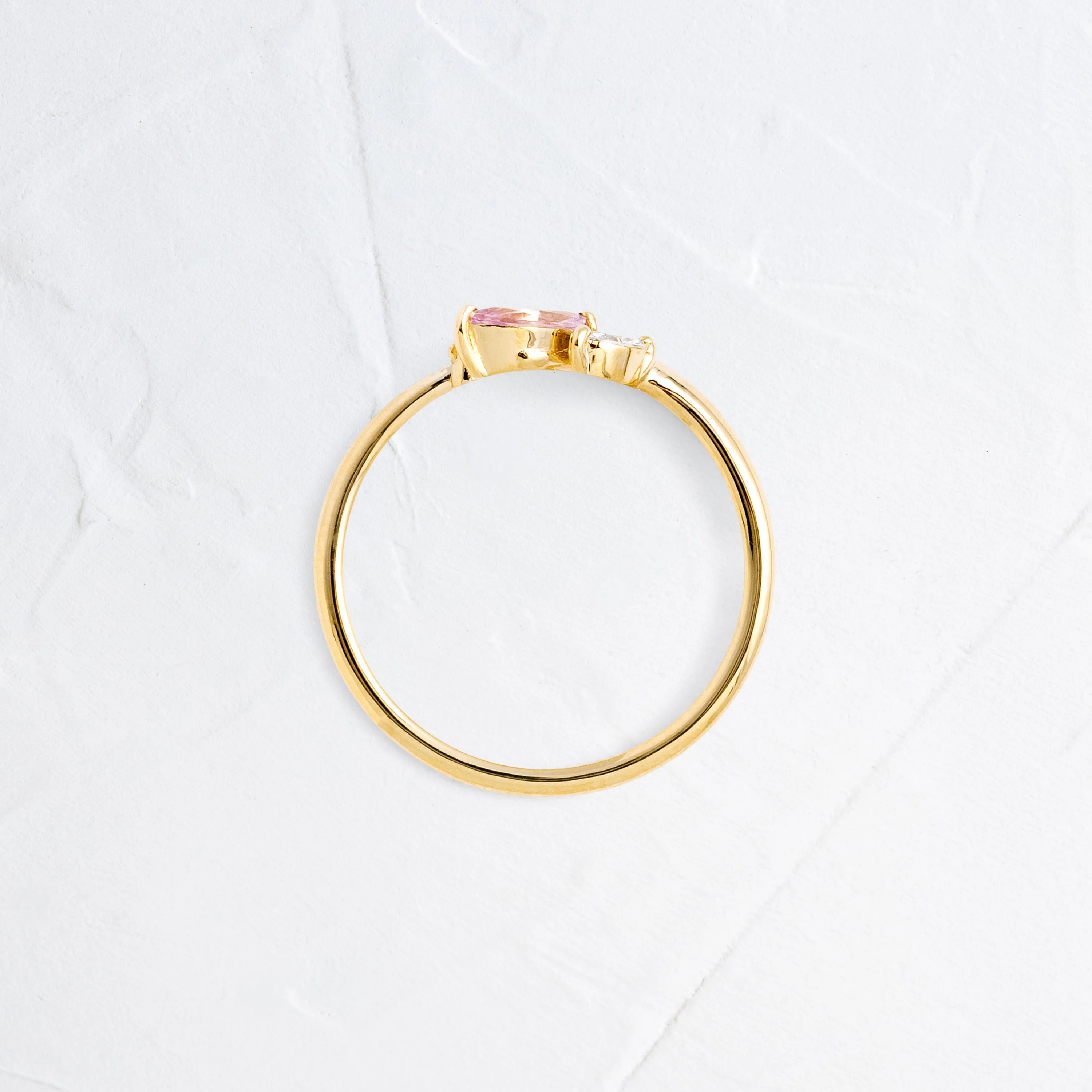 Grand Cresting Ring - Pink