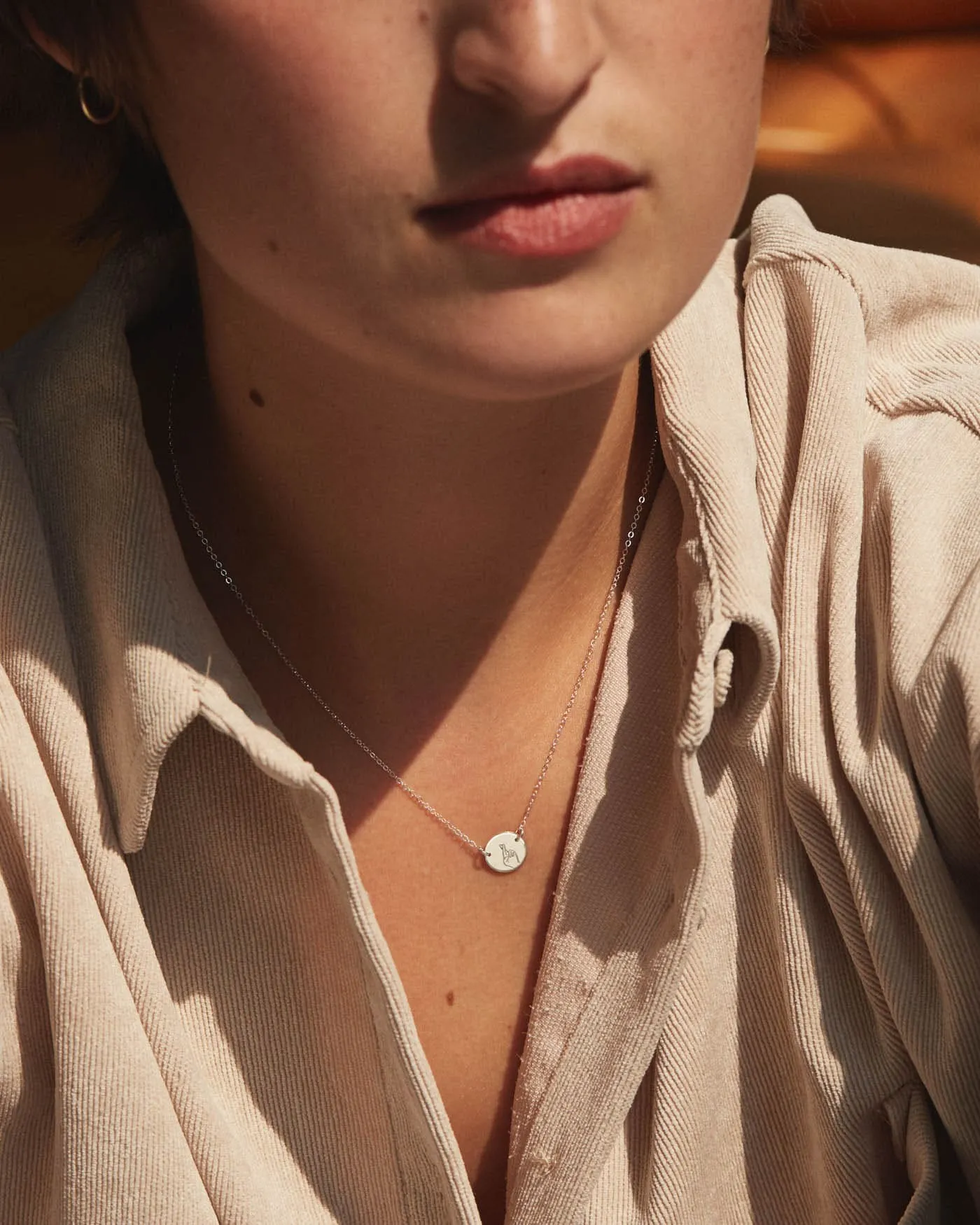 Hand Gestures Link Necklace