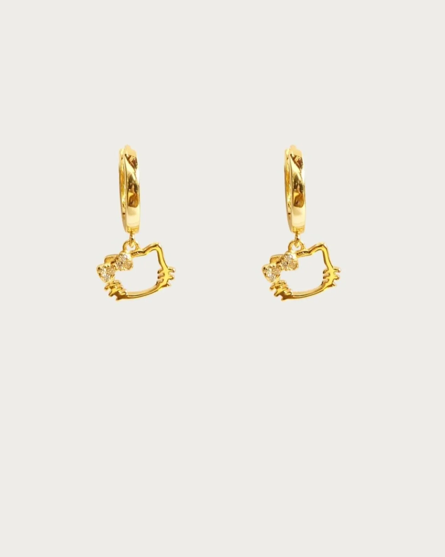 Kitty Hoop Earrings in Silver