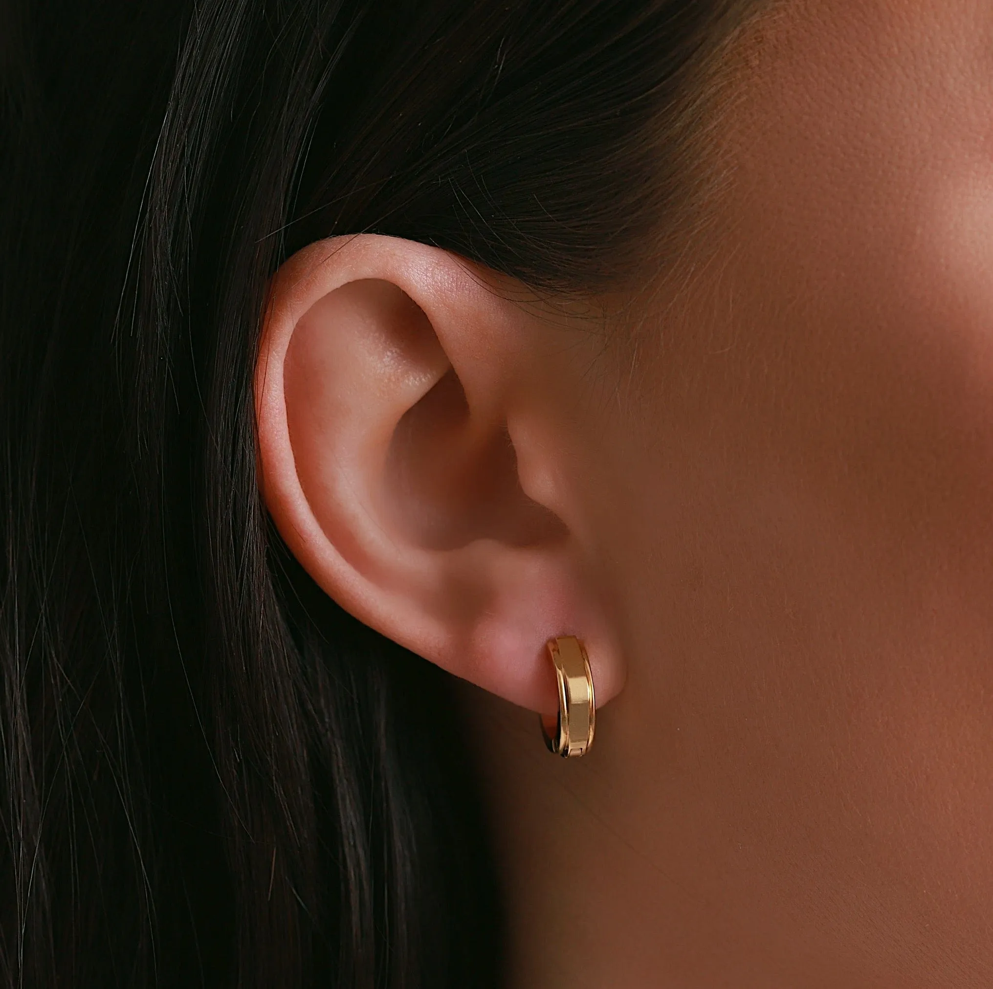 Maui Huggie Hoop Earrings