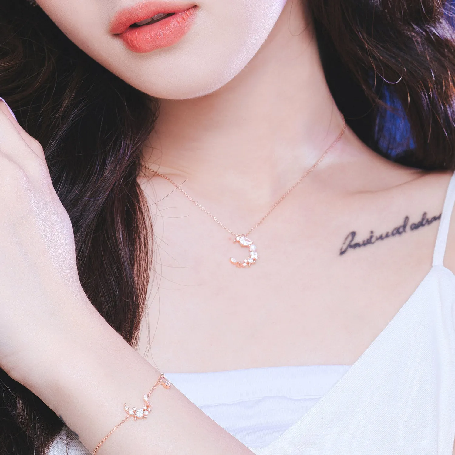 MOON GODDESS LUNA Necklace