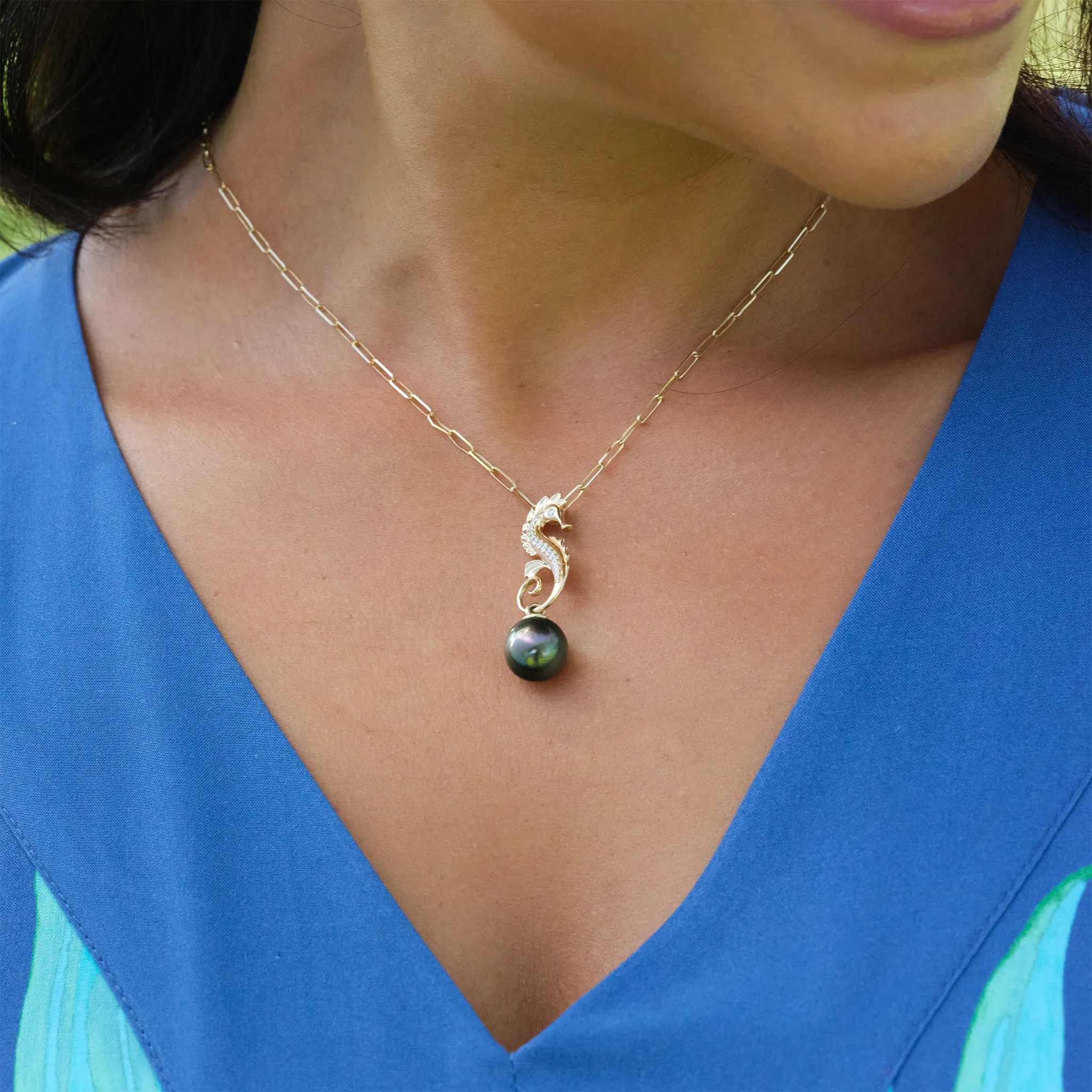 Ocean Dance Seahorse Tahitian Black Pearl Pendant in Gold with Diamonds - 9-10mm