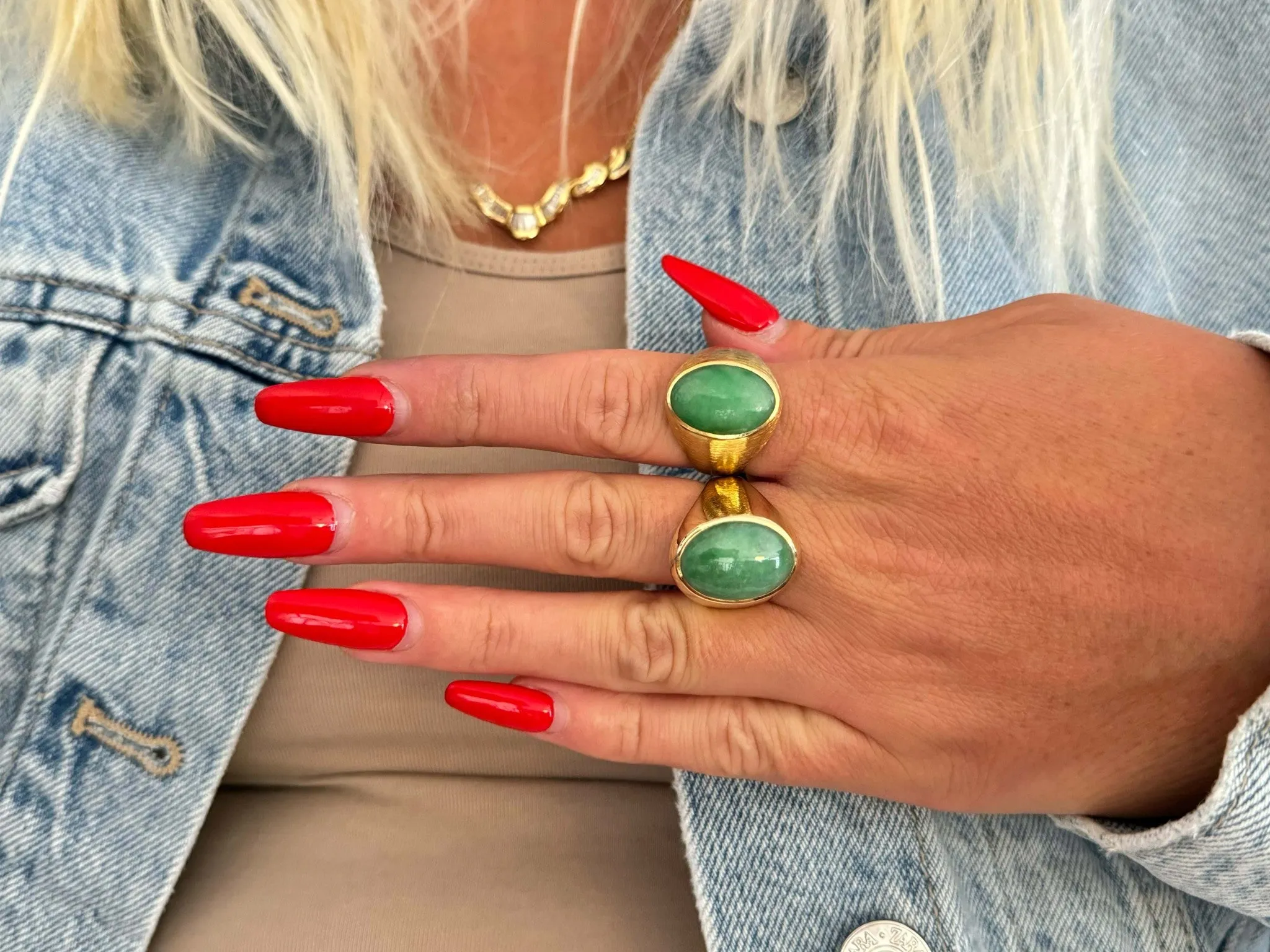 Oval Cabochon Green Jade Ring 14K Yellow Gold