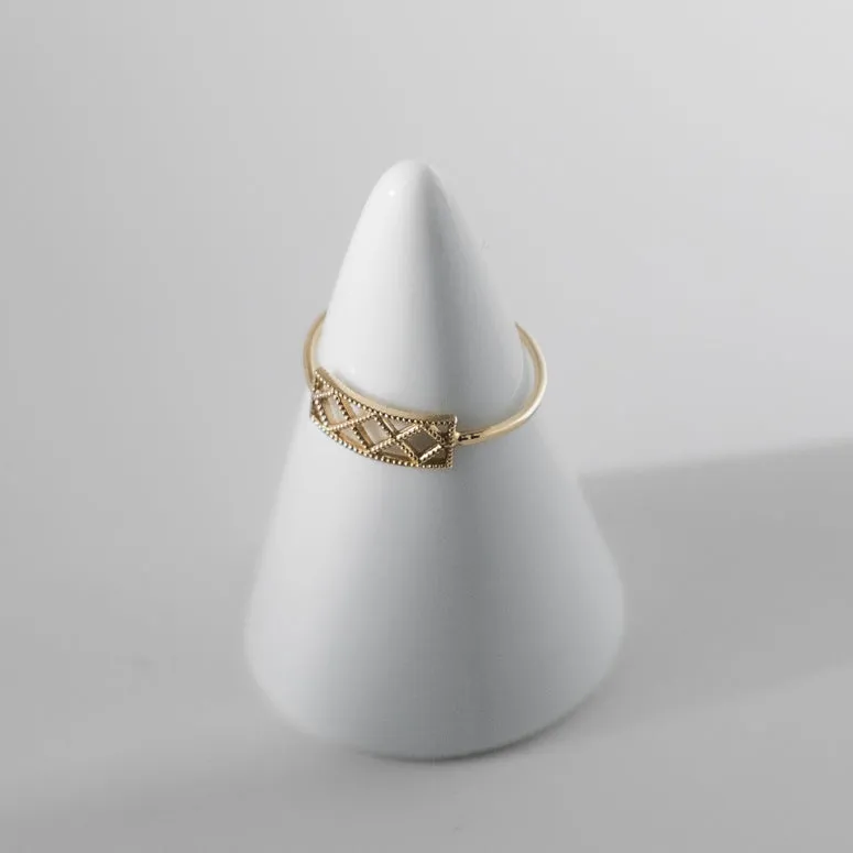 Petite Lace Deco Ring - IX