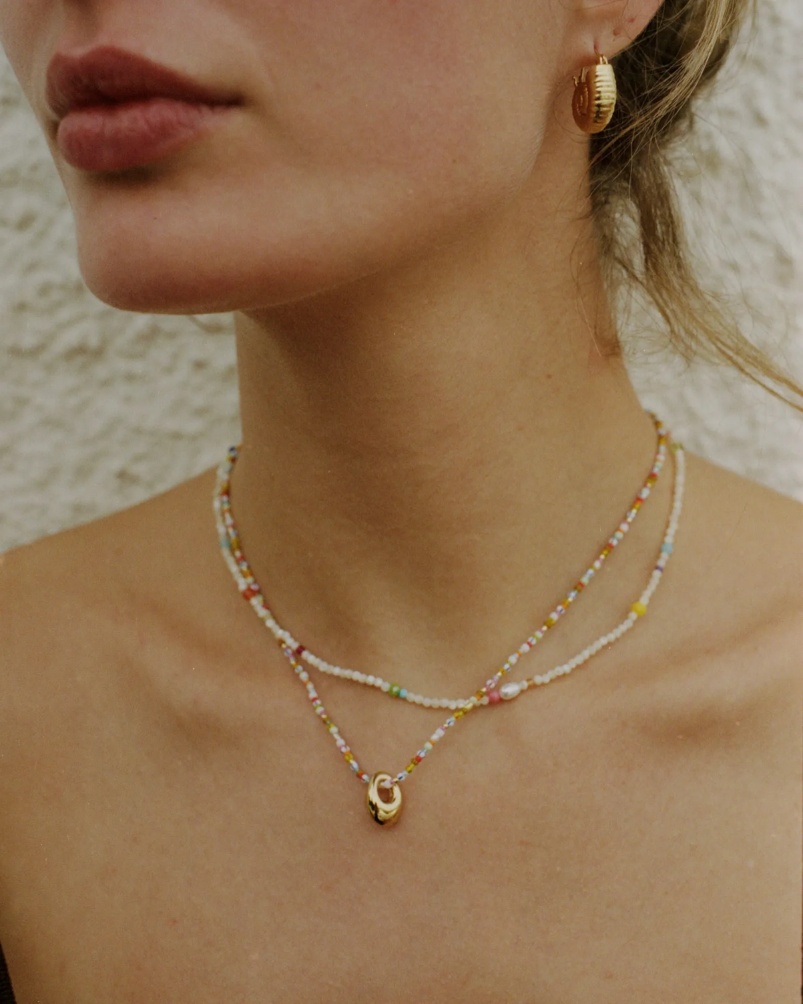 Piccolo Gold Plated Necklace w. Mixed Coloured Beads