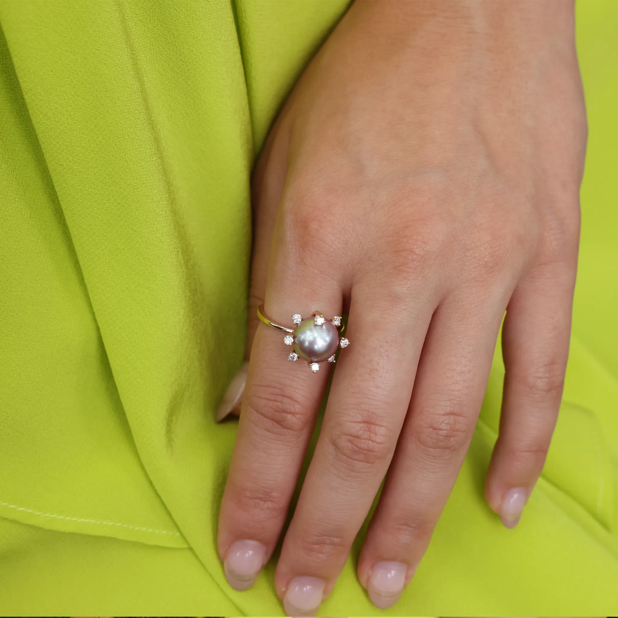 Protea Lilac Freshwater Pearl Ring in Rose Gold with Diamonds - 10-11mm