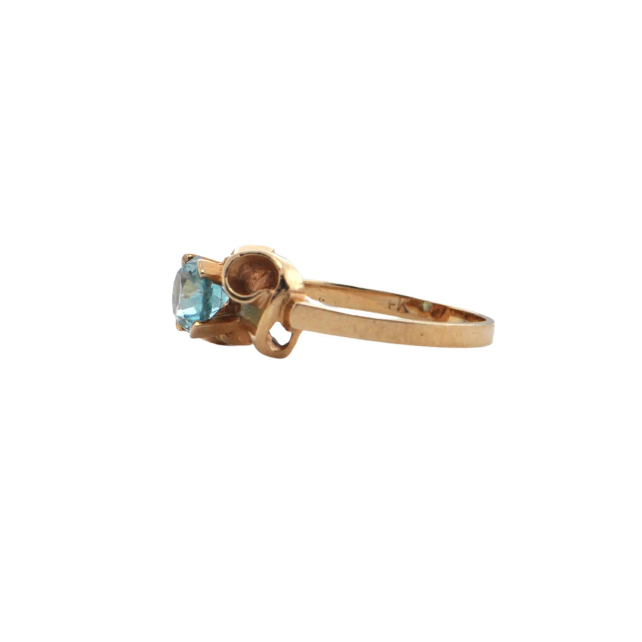 Retro Blue Zircon 14k Gold Ring (C.1940)