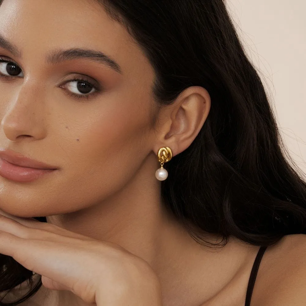 Rhea Pearl Stud Earrings