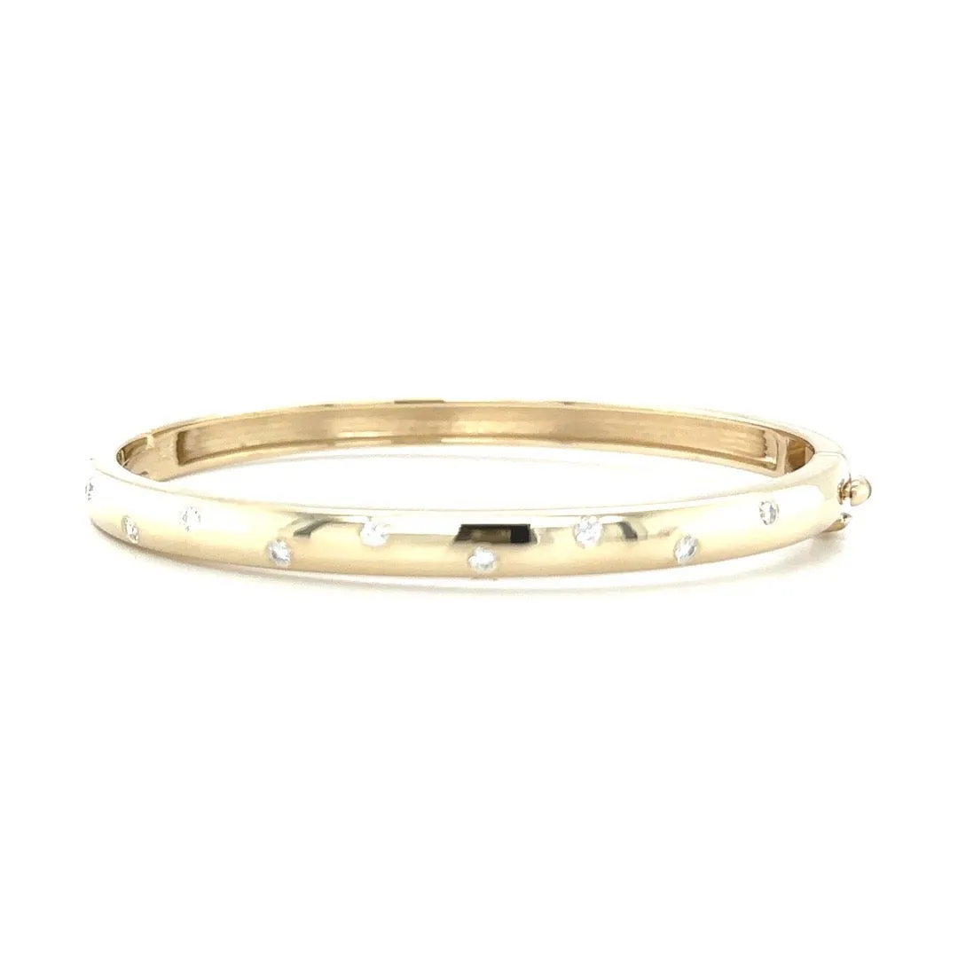 Round Edge Scatter Diamond Bangle