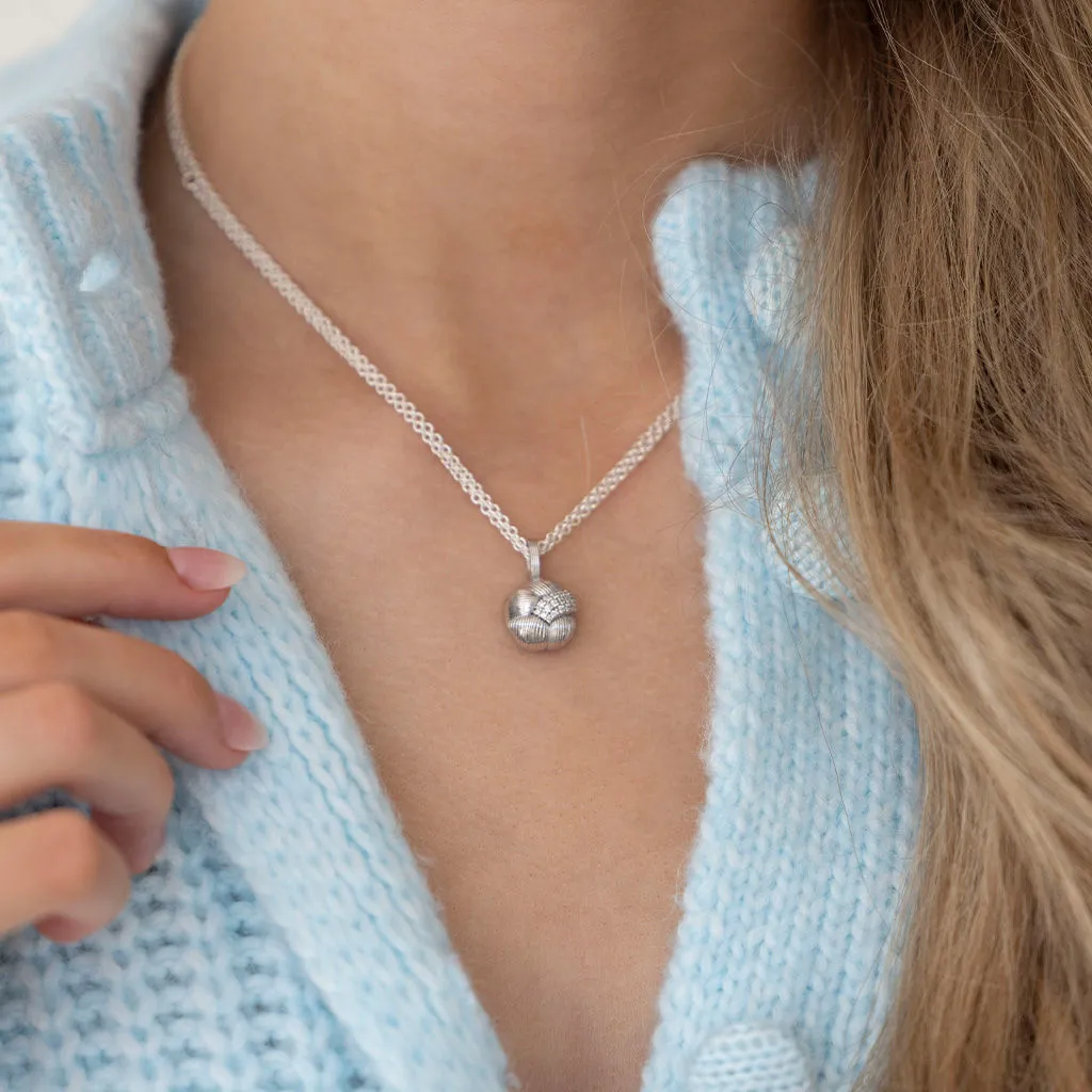 Sav 18K Rosegold Pendant w. 27 Diamonds