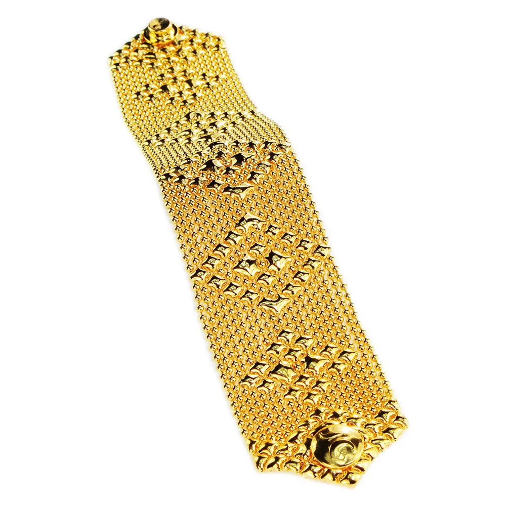SG Liquid Metal TB32 ?C G24K Gold 24K Finish Bracelet by Sergio Gutierrez
