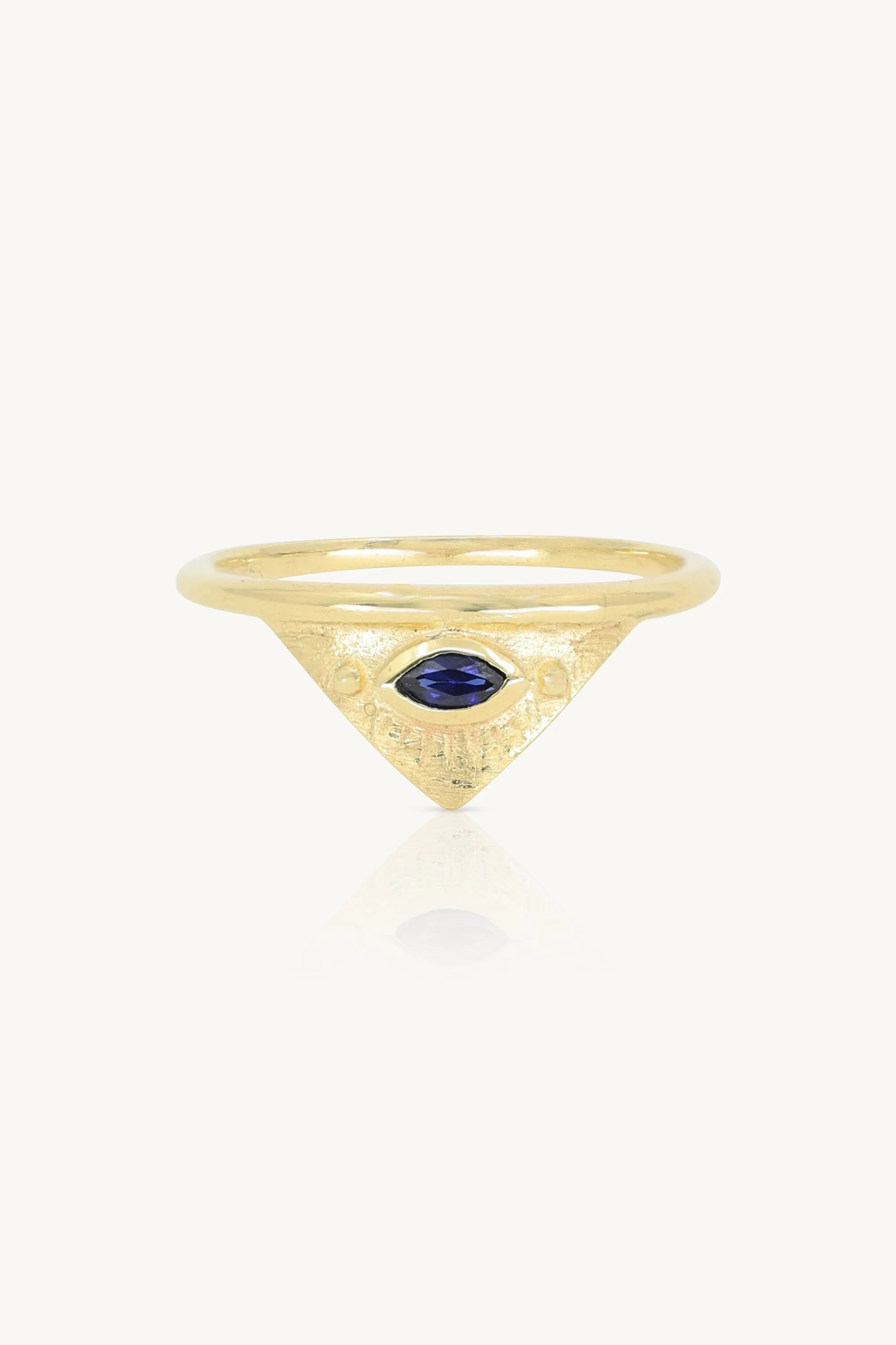 Solaris Sapphire Gold Ring