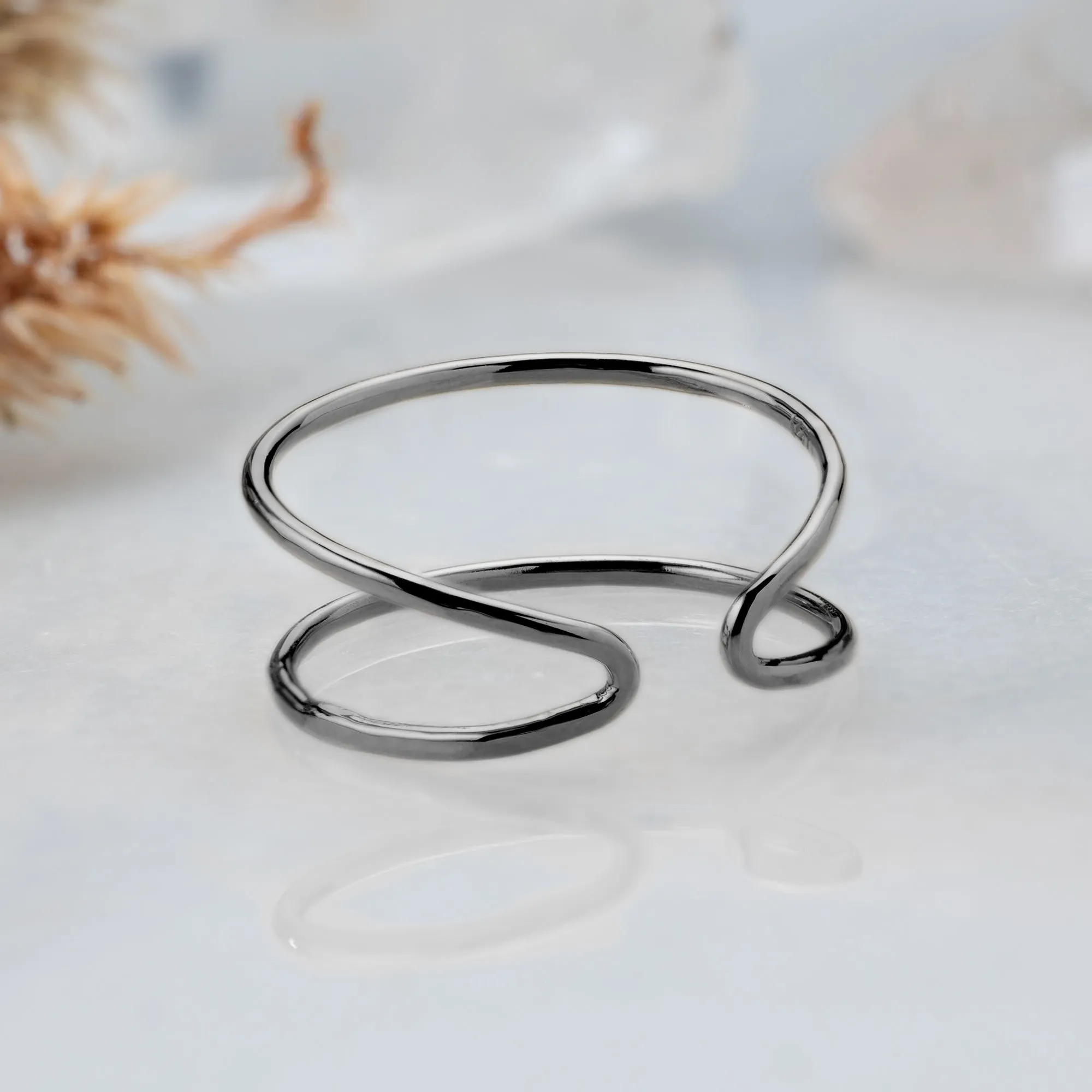 The Arrow Ring | Yellow, Rose, White or Sterling Silver