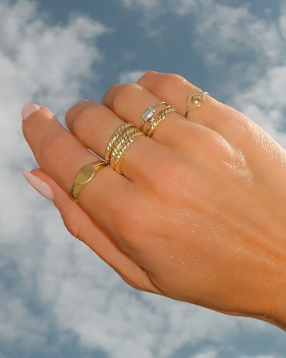 Vestige Ring